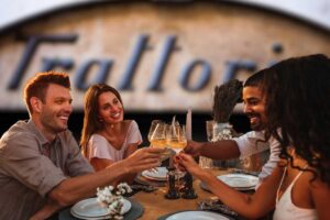 ragazzi a cena