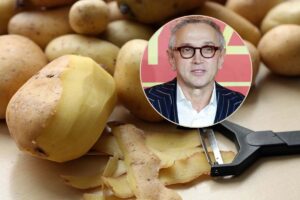 Bruno Barbieri e nello sfondo bucce di patate